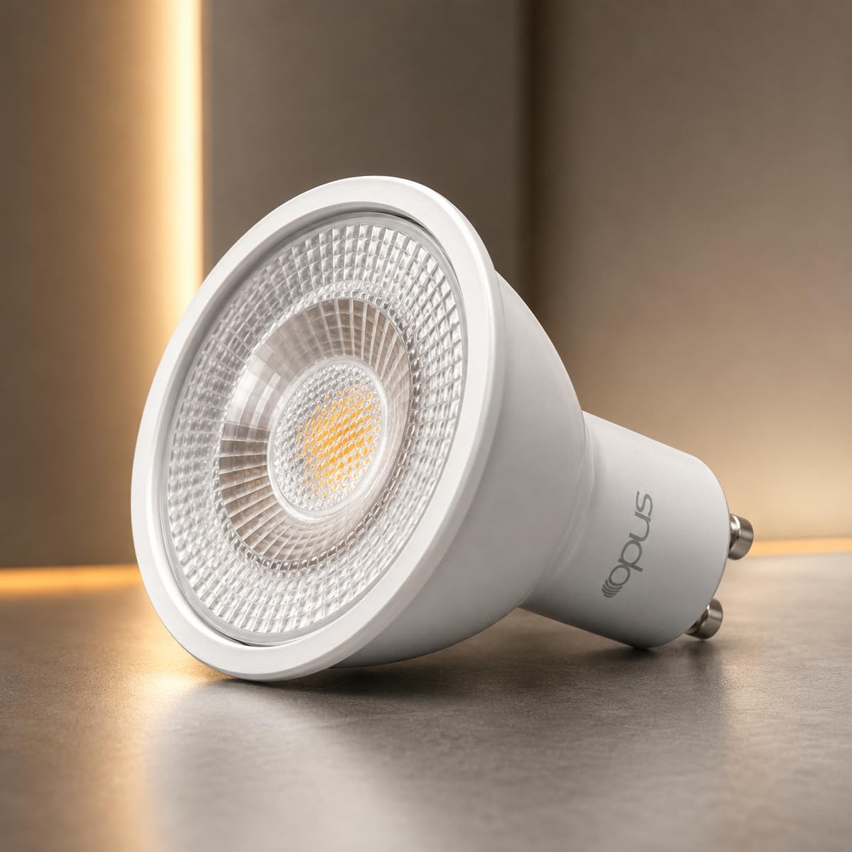 Imagem do produto Opus Lâmpada LED MR16 4,8W 2700K FP 0,5 Dicroica