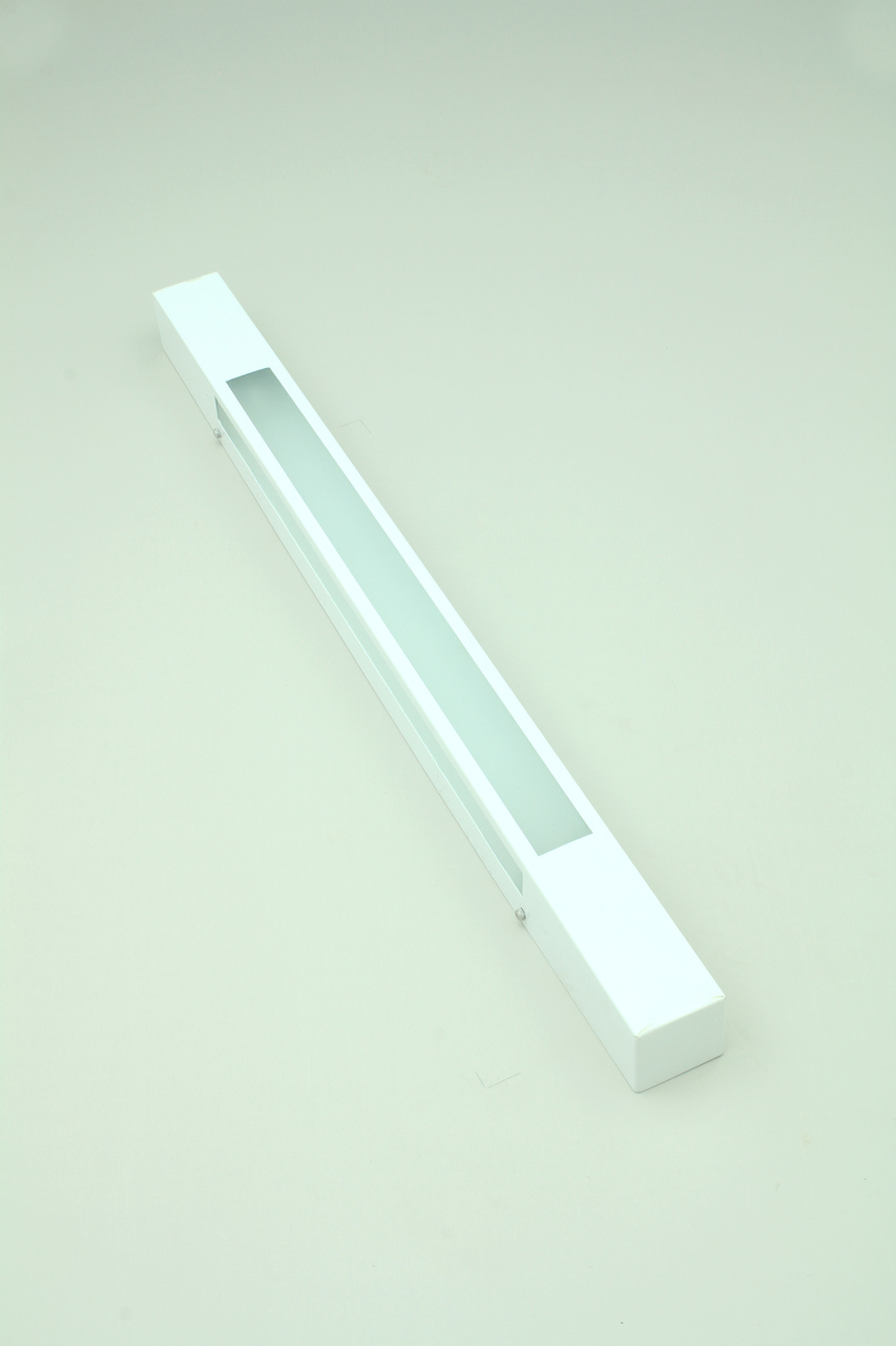Imagem do produto Real Lustres Luminária Retangular com 3 Vidros 1x20 Branca de Sobrepor - 309/20