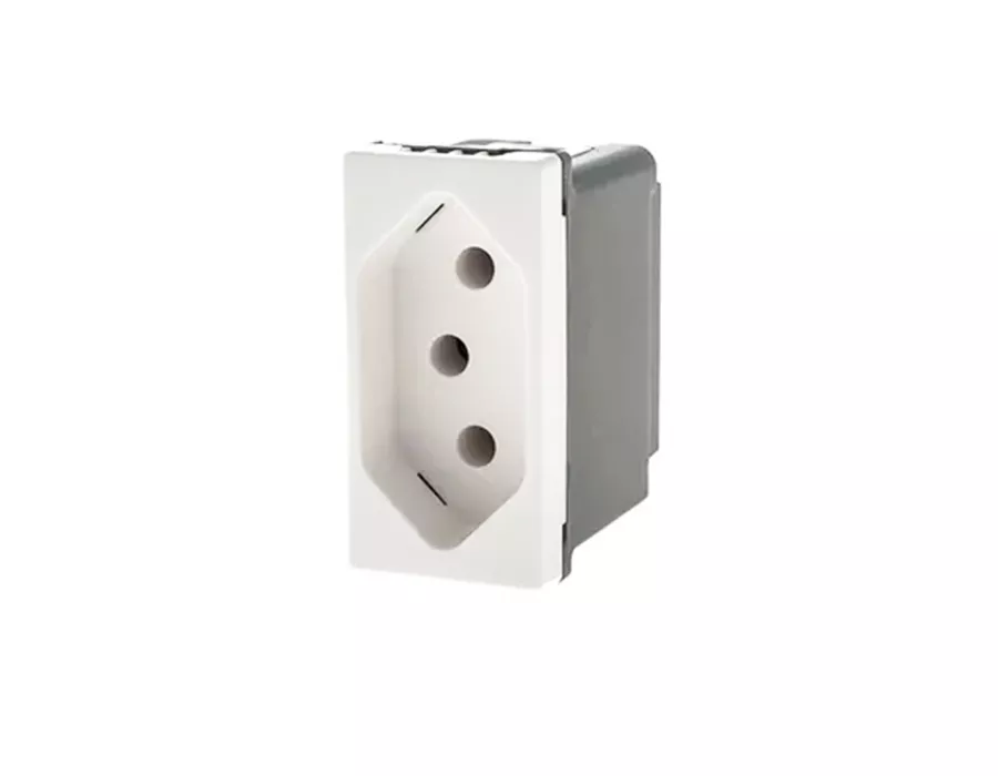 Imagem do produto Pial Plus Legrand Módulo de Tomada 2P+T 20A Padrão Brasileiro Branco 615060BC