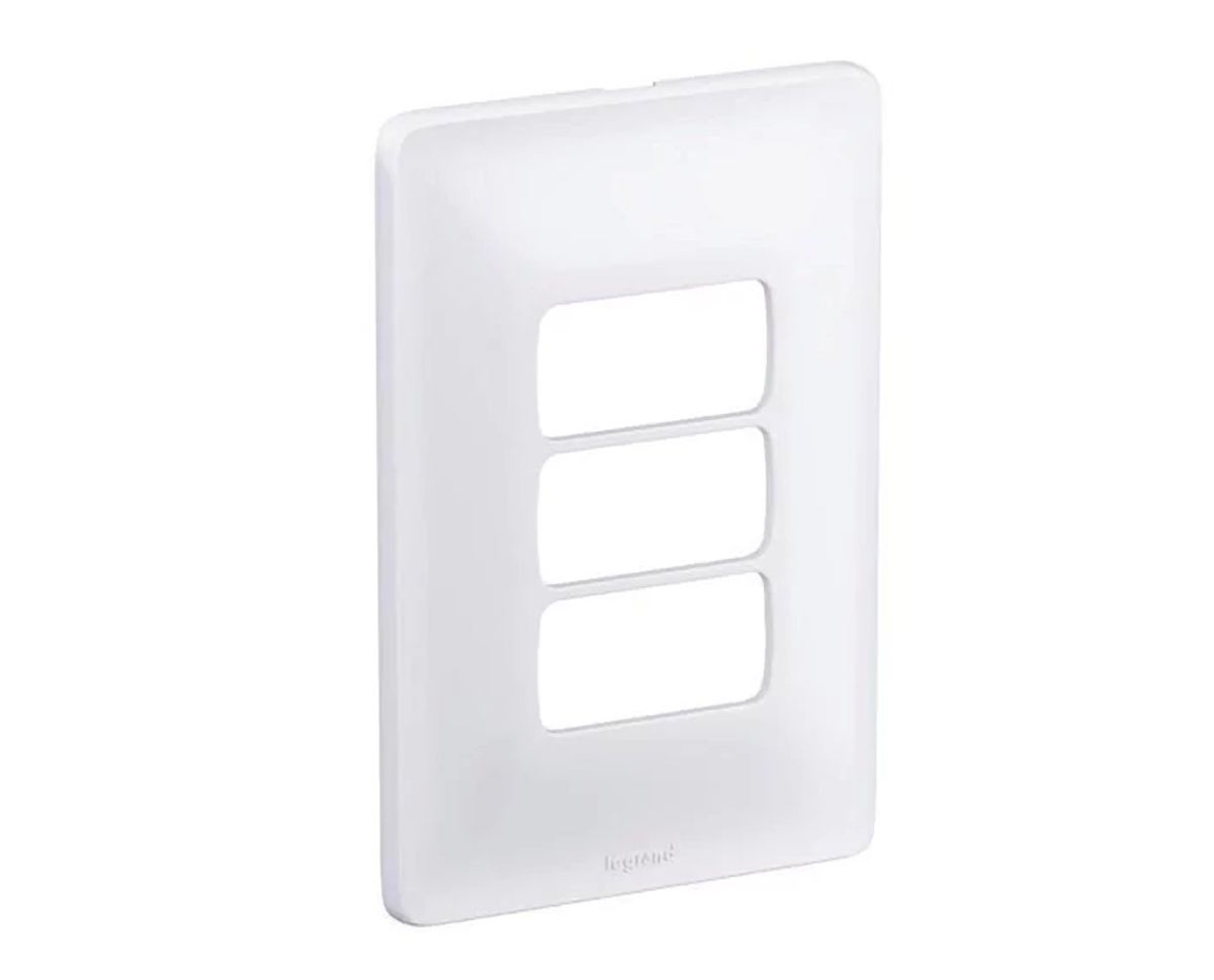Imagem do produto Pial Legrand Placa 4X2 com 3 Postos Zeffia Branco