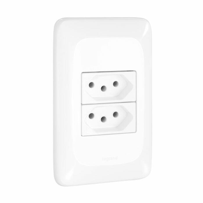 Imagem do produto Pial Legrand Conjunto Completo 2 Interruptores Paralelos e 1 Tomada com Placa 4x2 Silentoque Cinza