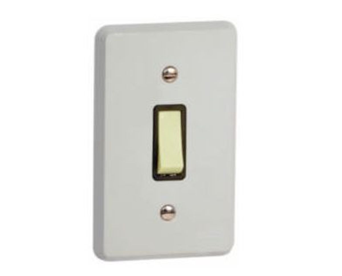Imagem do produto Pial Legrand Conjunto Completo 1 Interruptor Paralelo com Placa 4x2 Silentoque Cinza