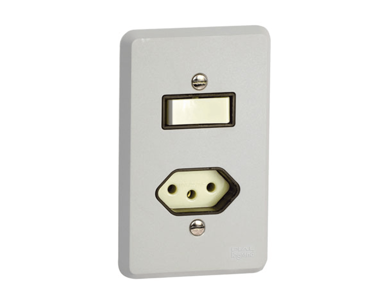 Imagem do produto Pial Legrand Conjunto Completo 1 Interruptor Simples e 1 Tomada com Placa 4x2 Silentoque Cinza